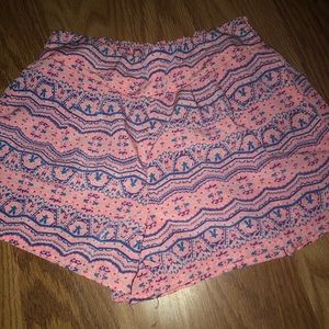 Patterned shorts